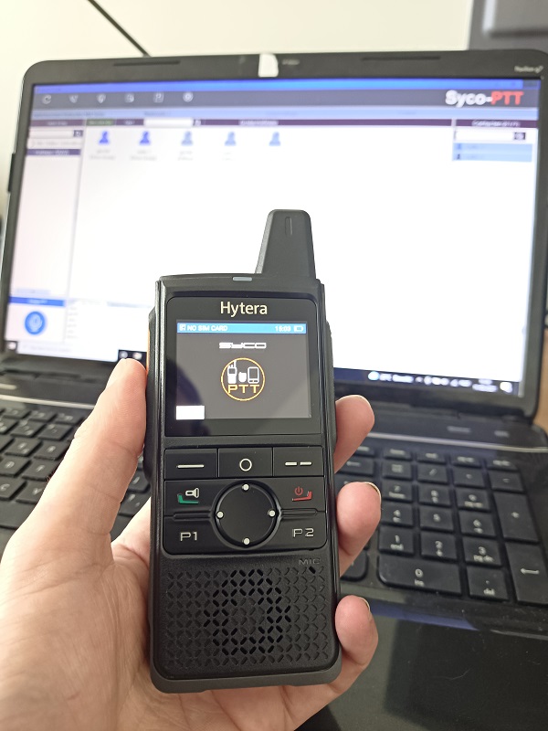 Hytera PNC370 smart talkie-walkie lte radio poc, talkie-walkie avec wifi et 4G